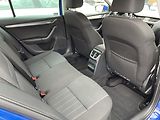 Škoda Octavia 1.6 TDi 85kW Dsg STYLE+ DPH ČR - náhled 24