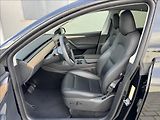 Tesla Model Y 0,0 Long Range 378kW 1.maj DPH - náhled 21