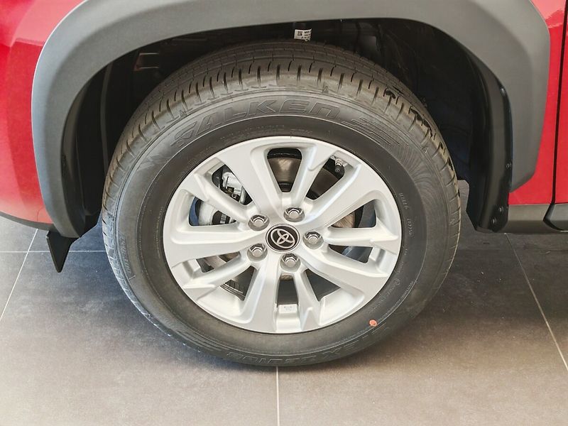 Toyota Yaris Cross 1.5 Hybrid eCVT Comfort 4x2 - fotka 27 z 28
