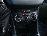 Peugeot 208 (2016) 1.2 PureTech, ČR,1.maj - náhled 17