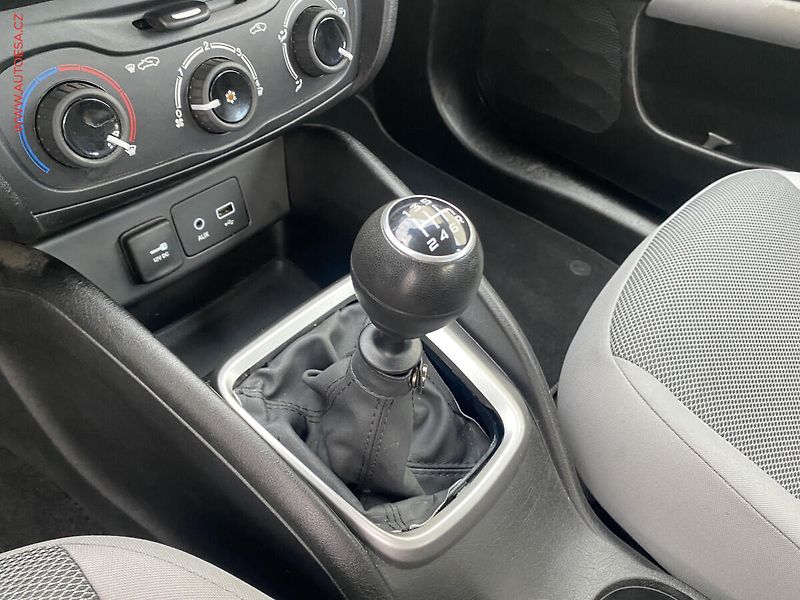 Fiat Tipo (2017) 1.4 i, Klima - fotka 16 z 16