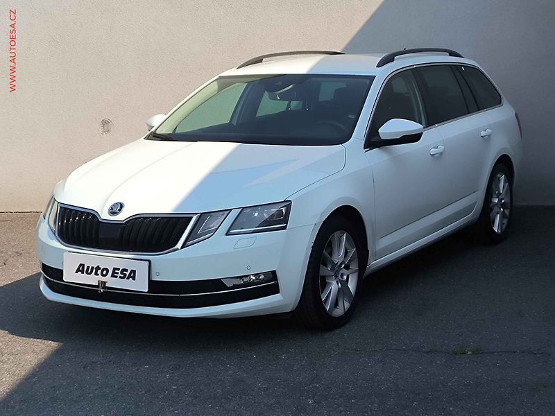 Škoda Octavia (2017) 2.0 TDI, Style, DSG - fotka 3 z 26