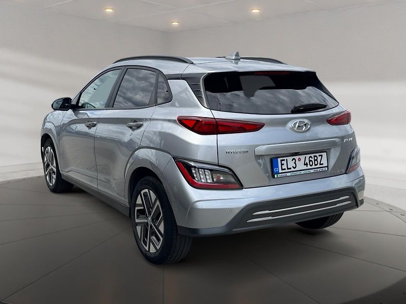 Hyundai Kona (2024) STYLE BEV 64kWh 150kW CZ DPH - fotka 4 z 11