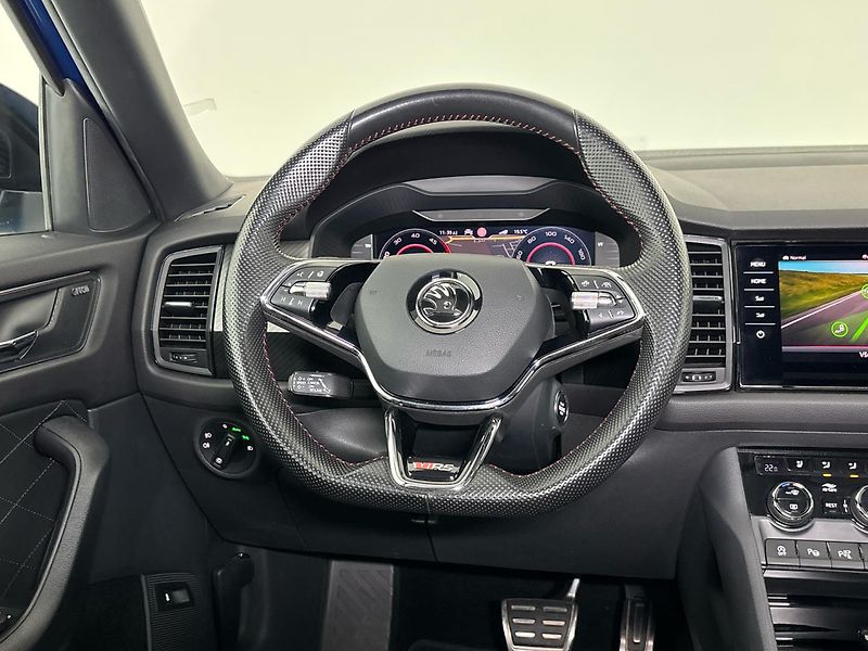 Škoda Kodiaq RS 4x4 DSG - fotka 18 z 30