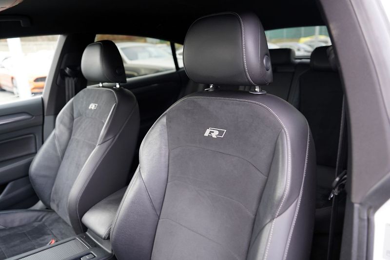 Volkswagen Arteon 2.0 TDI/4Motion/DSG/R-line - fotka 23 z 40