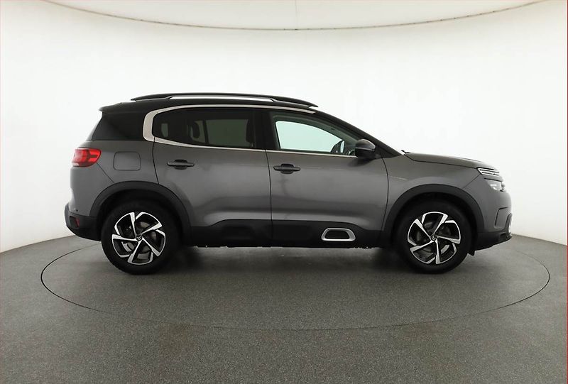 Citroën C5 Aircross (2022) BlueHDi 130 - fotka 6 z 17
