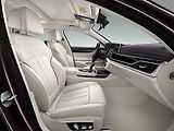 BMW M760Li xDrive.