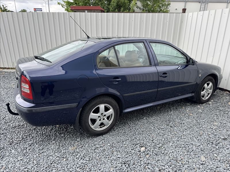 Škoda Octavia 1,9 TDI 81kW ELEGANCE původ ČR - fotka 13 z 48