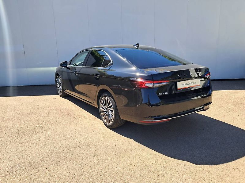 Škoda Superb (2025) iV L&K 1.5 TSI /110 kW DSG6 - fotka 31 z 34