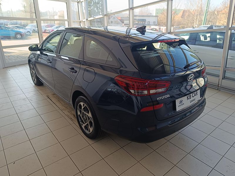Hyundai i30 (2025) 1.0T-GDi 74kW Comfort AT - fotka 3 z 19
