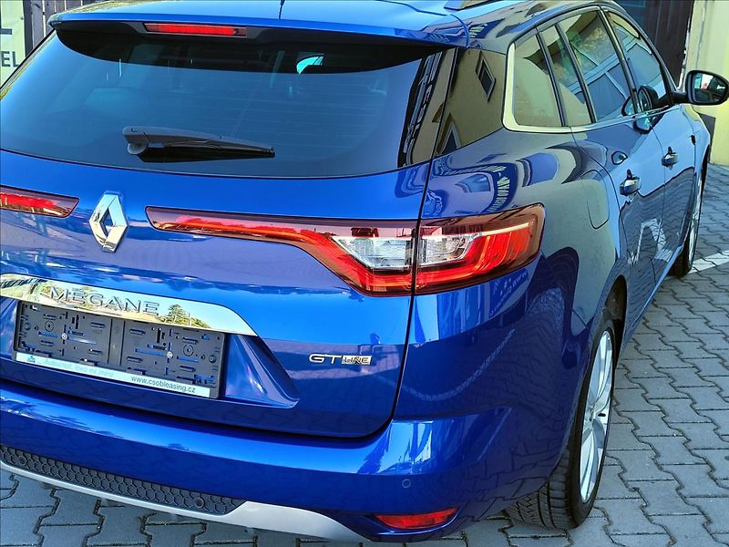 Renault Mégane 1,3 TCe 120kW GT-Line VÝBAVA - fotka 13 z 57