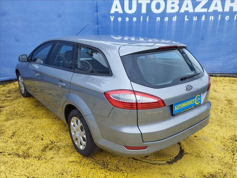 Ford Mondeo 2,0 107KW - fotka 6 z 16