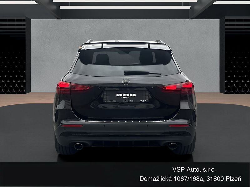 Mercedes-Benz GLA (2025) 35 AMG - fotka 4 z 15