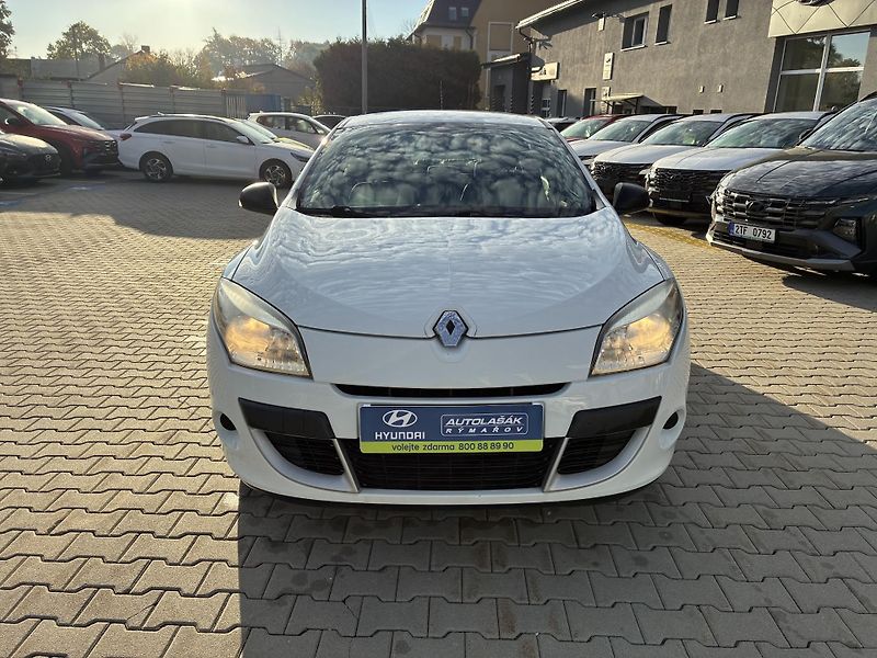 Renault Mégane 1.6-74kW,KLIMA,TAŽNÉ ZAŘÍZENÍ - fotka 8 z 23