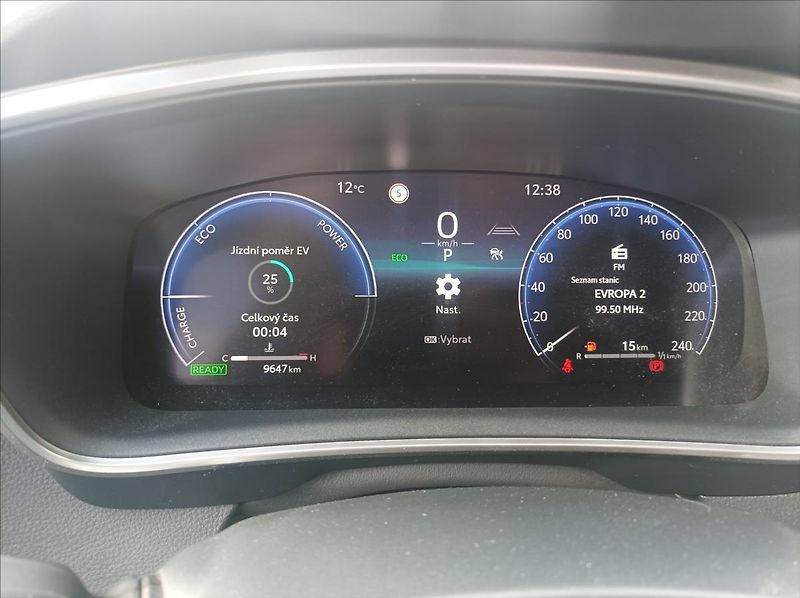 Toyota Corolla 1,8 Style - fotka 16 z 20