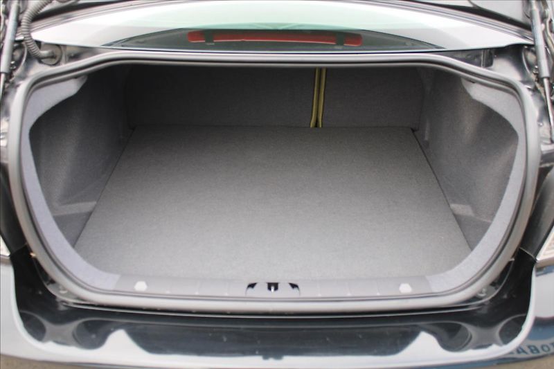 Volvo S40 2,4 i  NOVÉ V ČR,SERVIS - fotka 19 z 27