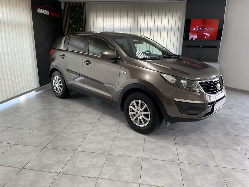 Kia Sportage 1.6 GDi ČR TZ REZERVACE  - fotka 2 z 23
