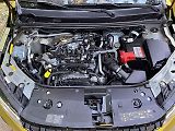 Motor si poradí s benzinem i s LPG.