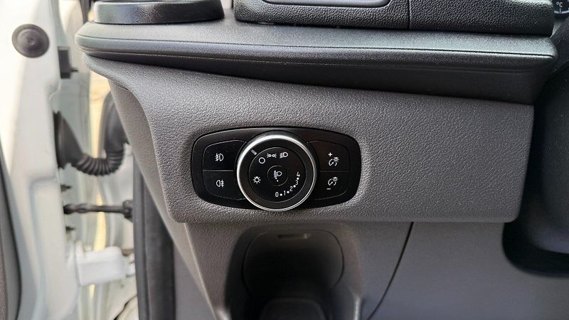Ford Transit Custom (2018) 2.0TDCi 77kW *L1H1*9míst* - fotka 11 z 22