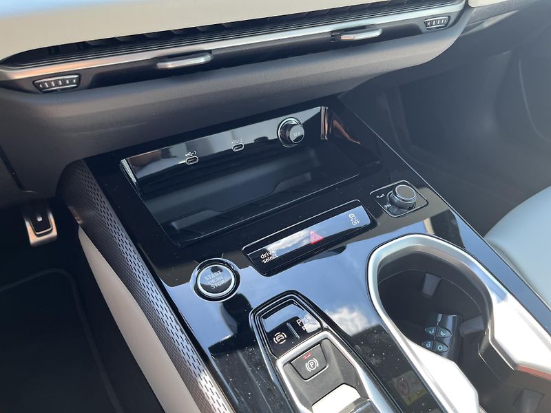 Audi A6 V6 TDI 220kW quattro - fotka 18 z 24