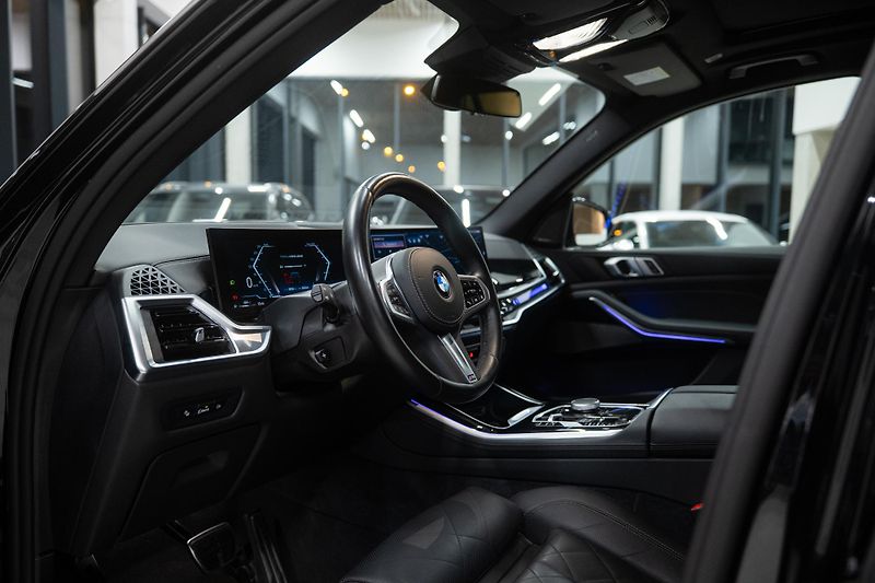 BMW X5 (2025) 30xd M-SPORT NEZAVISLÉ TAŽNÉ - fotka 21 z 52