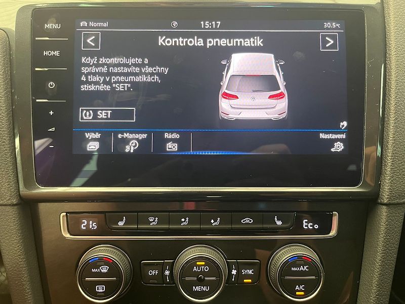 Volkswagen e-Golf 93,1% SoH, tep.čerp. virtual k - fotka 77 z 95