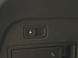 Volkswagen Tiguan (2020) 2.0 TDI DSG keyless - náhled 11