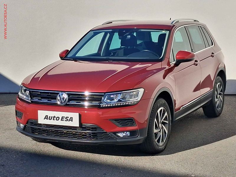 Volkswagen Tiguan (2018) 2.0 TDi 4X4, Sound, DSG, LED - fotka 3 z 20