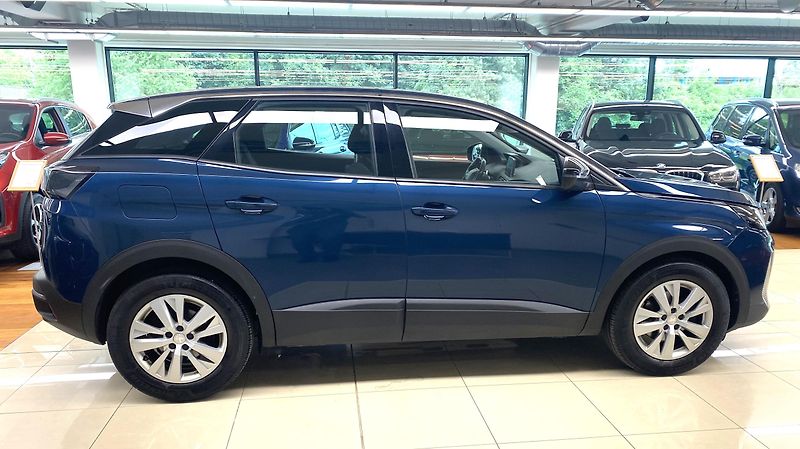 Peugeot 3008 1.5HDi 130 Active Pack, ČR - fotka 7 z 30
