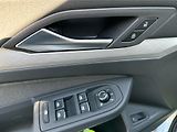 Volkswagen Golf People 1,5 eTSI 7DSG mHEV - náhled 17