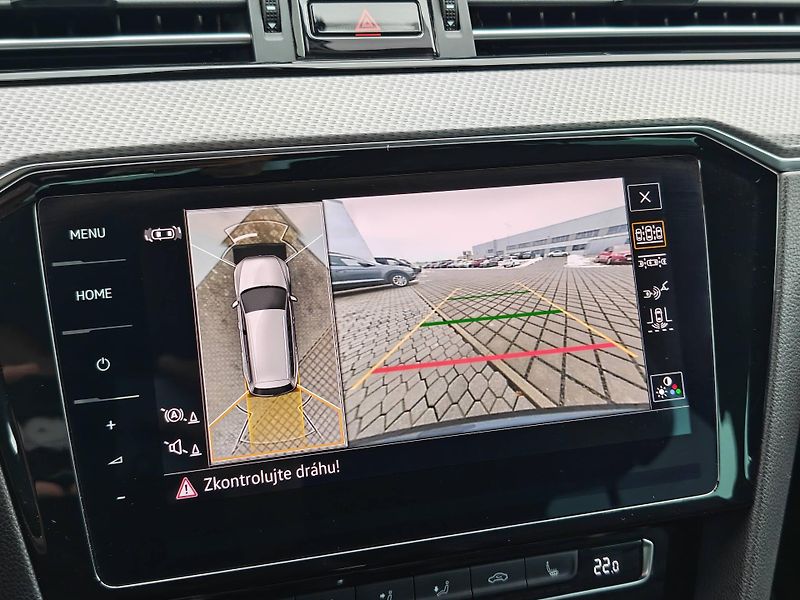 Volkswagen Passat Alltrack 7DSG 4Motion 2,0TSi - fotka 17 z 26