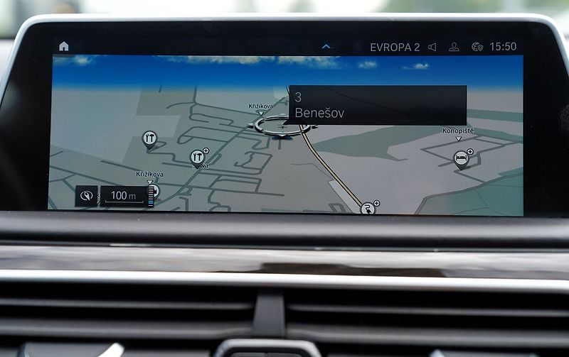 BMW Řada 7 745Le xDrive/Individual/Led/ČR - fotka 42 z 49