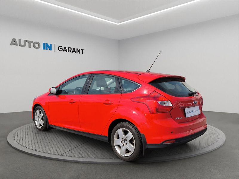 Ford Focus (2014) 1.0 74kW, ČR, 1. majitel, klim - fotka 7 z 21