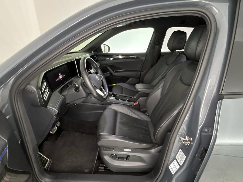 Volkswagen Tiguan R-Line 4MOT DSG - fotka 7 z 31
