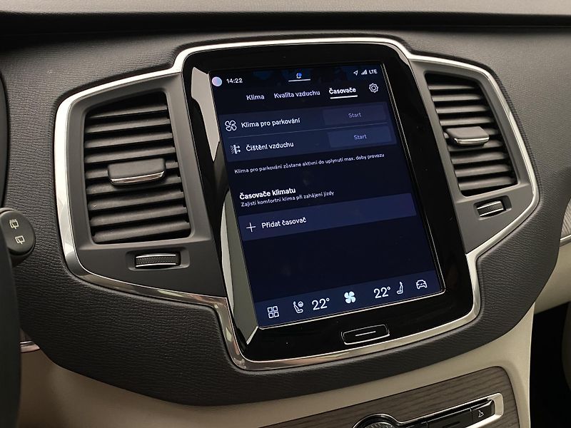 Volvo XC90 B5 AWD CORE AUT CZ 7M - fotka 44 z 63