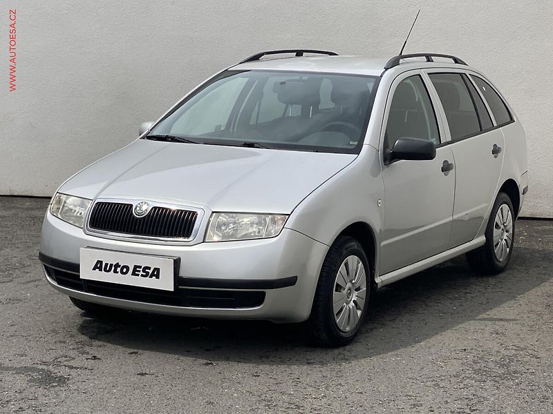 Škoda Fabia (2004) 1.2 12V, ČR, STK4/28 - fotka 3 z 14