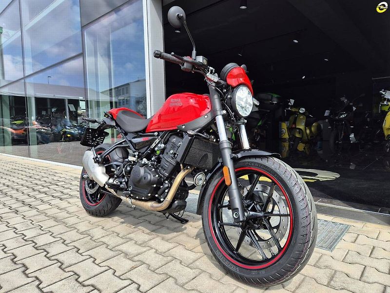 Royal Enfield (2026) Guerrilla 450 - fotka 3 z 37