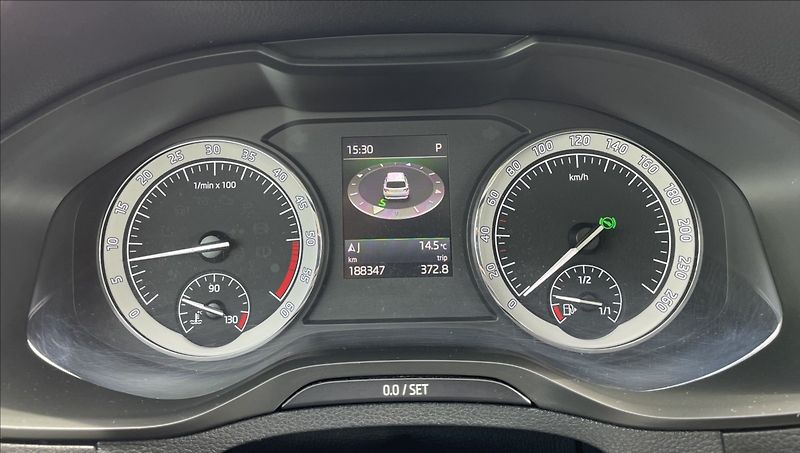 Škoda Karoq 2,0 2,0TDi,110kW,STYLE.,4x4,DS - fotka 15 z 35