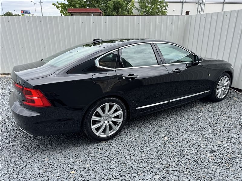 Volvo S90 2,0 D5 AWD INSCRIPTION DPH ČR - fotka 14 z 50