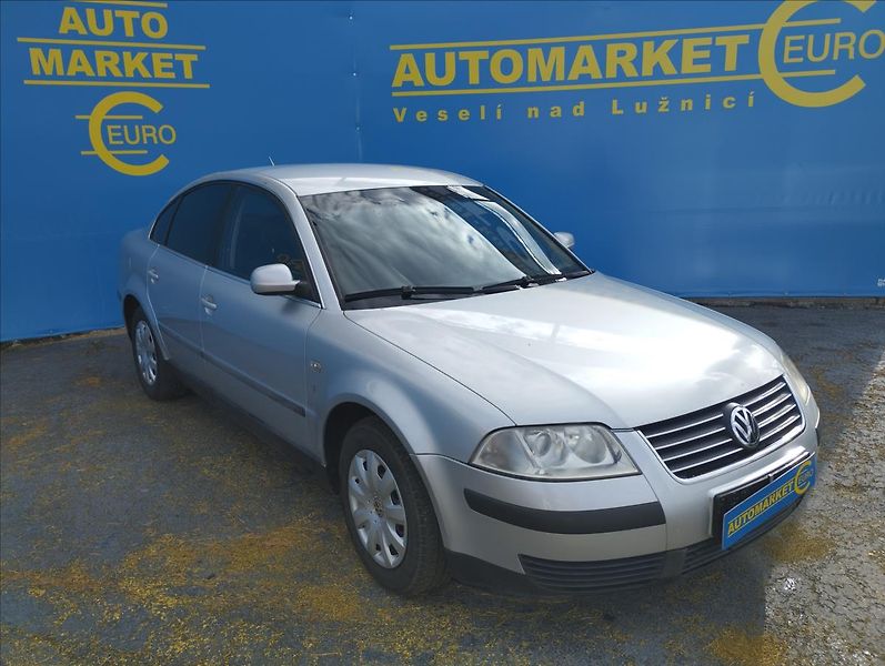Volkswagen Passat 2,0 85KW - fotka 3 z 20