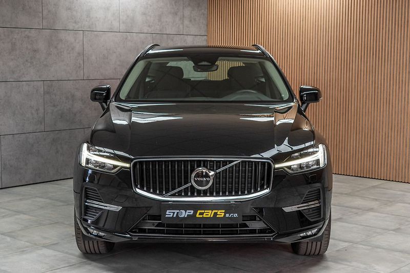 Volvo XC60 B4 AWD KESSY*MATRIX*VÝHŘEV* - fotka 2 z 32