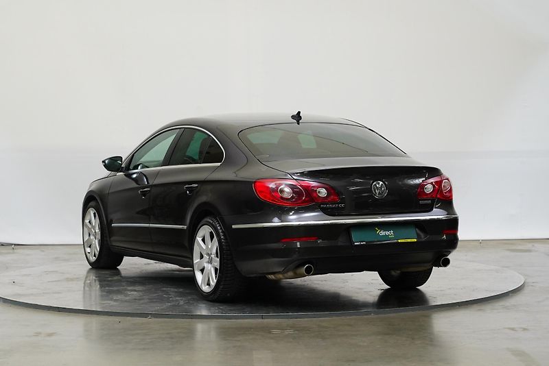 Volkswagen Passat CC - fotka 7 z 23
