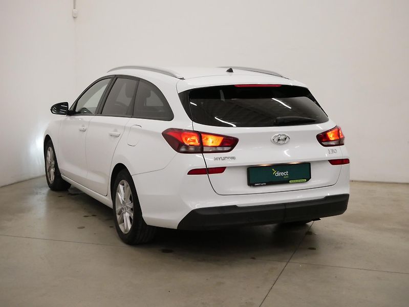 Hyundai i30 - fotka 3 z 6