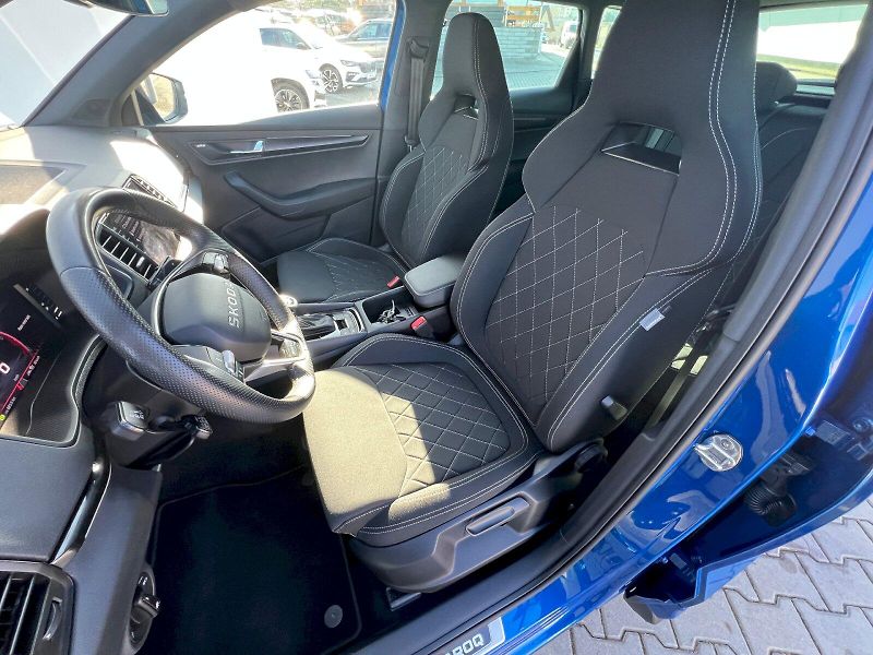 Škoda Karoq (2025) Sportline 1.5TSi 110kW 7°autom - fotka 11 z 30