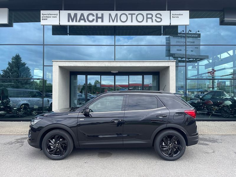 KGM Korando Premium Black Paket - fotka 4 z 8