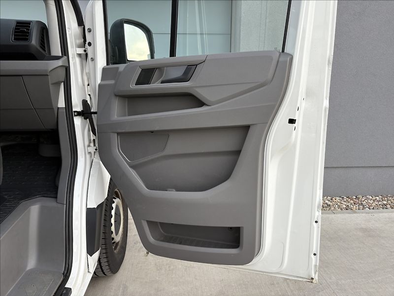 Volkswagen Crafter 2,0 103 kw 4x4 - fotka 22 z 22