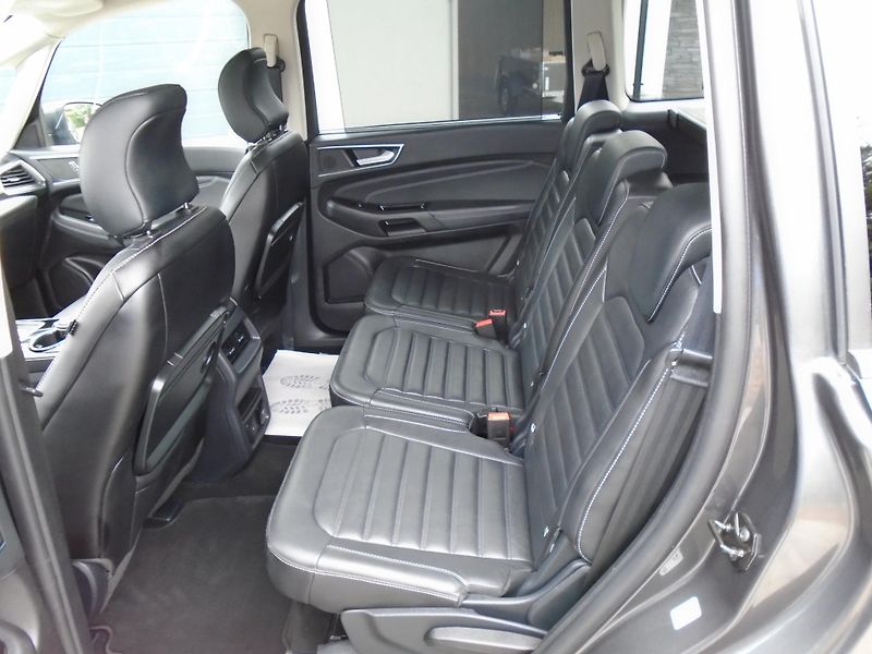 Ford Galaxy 2.5 Durarec FHEV Vignale 7míst - fotka 18 z 46