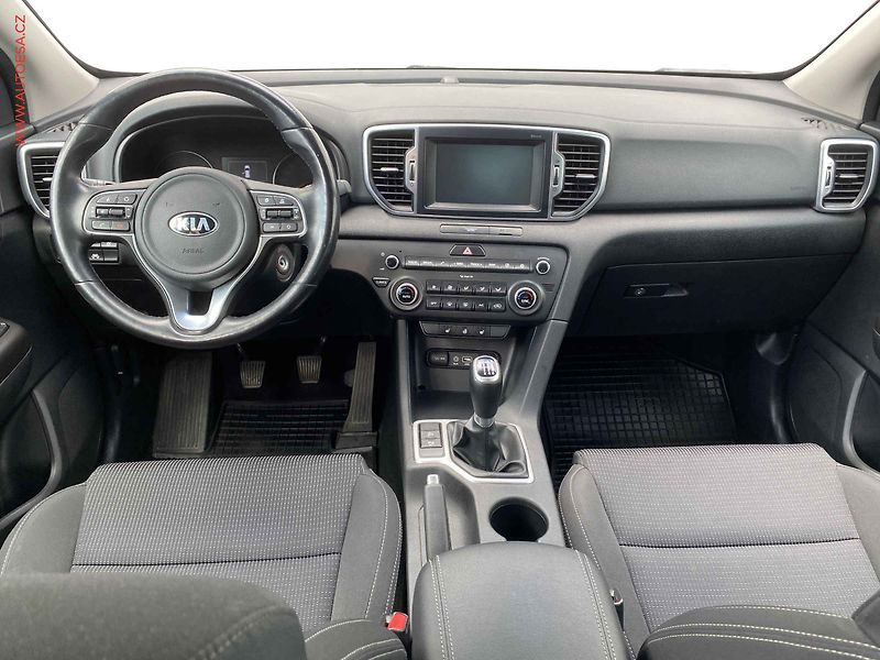Kia Sportage (2017) 1.6 GDi, ČR, Active, navi - fotka 8 z 18
