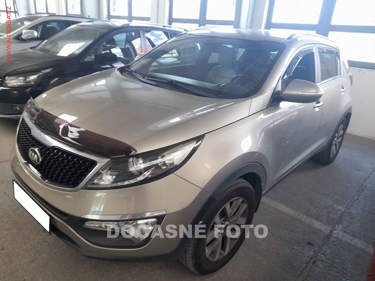 Kia Sportage 1.7CRDi, ČR, servis.kniha