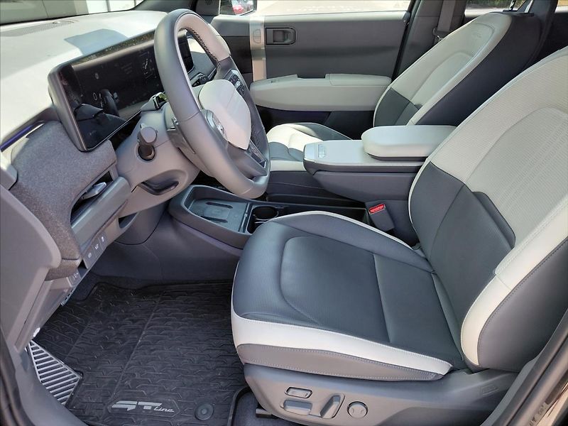Kia EV3 81,4 kWh GT-LINE - fotka 12 z 22